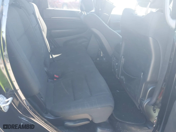 2018 Jeep Grand Cherokee Laredo E with VIN 1C4RJFAG4JC267676, listed as a IAAI auction lot 41757745 with 108,123 mi miles. Bid and sale history available at carsss.com. Image 8.