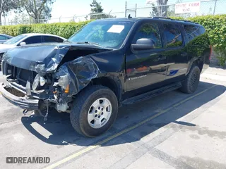 2009 Chevrolet Suburban LT w/1LT with VIN 1GNFK26369R272487, listed as a IAAI auction lot 42024066 with 48,709 mi miles. Bid and sale history available at carsss.com. Image 18.