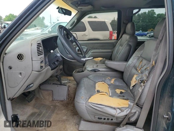 1995 Chevrolet Suburban with VIN 1GNGK16FXSJ380916, listed as a Copart auction lot 57666685 with 269,323 mi miles and Salvage title. Bid and sale history available at DreamBid. Image 7.