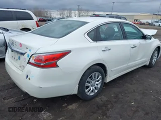 2015 Nissan Altima S z VIN 1N4AL3AP7FN380657, wystawiony jako IAAI lot #41883719 z przebiegiem 155 176 mil mil oraz . Historia ofert i sprzedaży dostępna na DreamBid. Obrazek 4.