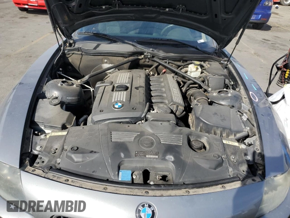2008 BMW Z4 3.0i z VIN 4USBU335X8LW74795, wystawiony jako Copart lot #78286874 z przebiegiem 64 869 mil mil oraz Szkoda całkowita • Salvage title. Historia ofert i sprzedaży dostępna na DreamBid. Obrazek 11.