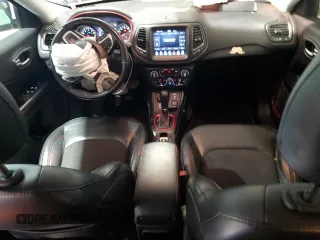 2020 Jeep Compass Trailhawk z VIN 3C4NJDDB1LT119074, wystawiony jako Copart lot #60255815 z przebiegiem 73 906 mil mil oraz Szkoda całkowita • Salvage title. Historia ofert i sprzedaży dostępna na DreamBid. Obrazek 8.