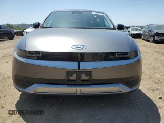 2022 Hyundai Ioniq 5 SEL с VIN KM8KN4AE2NU062569, выставлен на аукционе Copart как лот 55739995 с пробегом 27 873 миль миль и Списание • Salvage title. История ставок и продаж доступна на DreamBid. Изображение 5.