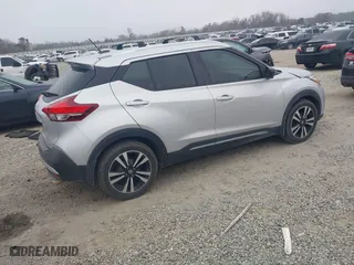 2019 Nissan Kicks S with VIN 3N1CP5CU2KL562351, listed as a IAAI auction lot 41554939 with 78,319 mi miles. Bid and sale history available at carsss.com. Image 4.