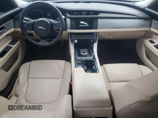 2017 Jaguar XF 35t Premium with VIN SAJBD4BV1HCY27546, listed as a Copart auction lot 86056234 with 102,932 mi miles and Clean Title. Bid and sale history available at carsss.com. Image 8.