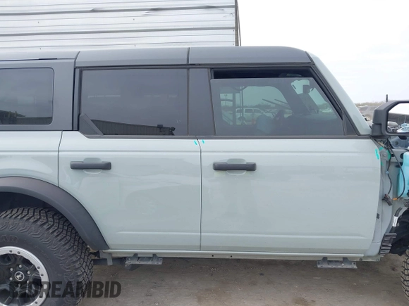 2024 Ford Bronco Big Bend with VIN 1FMDE7BH3RLA33306, listed as a IAAI auction lot 41618702 with 10,975 mi miles and . Bid and sale history available at DreamBid. Image 14.