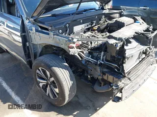 2024 Volkswagen Atlas SE z VIN 1V2LE2CA5RC225216, wystawiony jako IAAI lot #42156315 z przebiegiem 29 742 mil mil oraz . Historia ofert i sprzedaży dostępna na DreamBid. Obrazek 6.