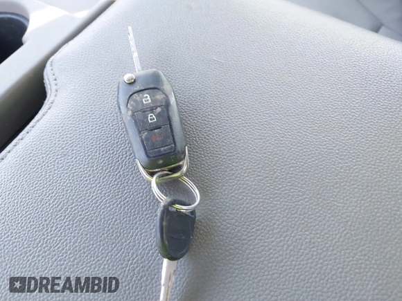 2016 Ford F-150 XL с VIN 1FTEW1CF5GFB29000, выставлен на аукционе IAAI как лот 41978201 с пробегом 137 437 миль миль и . История ставок и продаж доступна на DreamBid. Изображение 11.