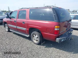 2002 Chevrolet Suburban LT with VIN 1GNFK16Z02J187549, listed as a IAAI auction lot 42544030 with 224,536 mi miles and . Bid and sale history available at DreamBid. Image 3.