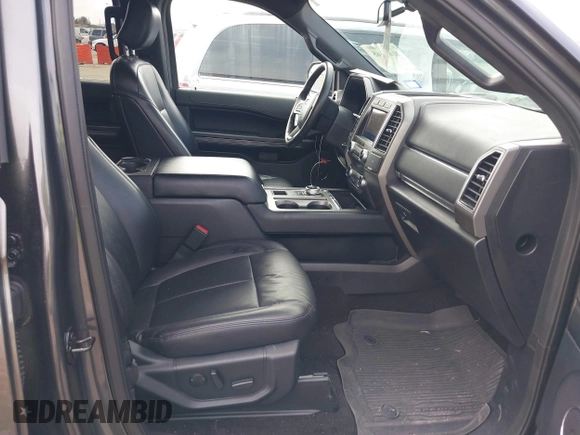 2020 Ford Expedition Max XLT z VIN 1FMJK1HT8LEA33916, wystawiony jako IAAI lot #41636565 z przebiegiem 68 638 mil mil oraz . Historia ofert i sprzedaży dostępna na DreamBid. Obrazek 5.