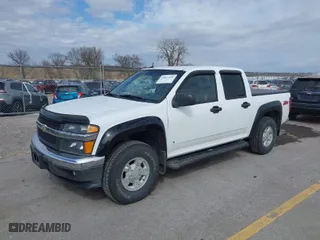 2006 Chevrolet Colorado LT w/2LT with VIN 1GCDT136268173852, listed as a IAAI auction lot 41861401 with 119,679 mi miles. Bid and sale history available at carsss.com. Image 2.