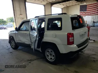 2013 Jeep Patriot Sport with VIN 1C4NJPBA4DD272888, listed as a Copart auction lot 45529275 with 333,333 mi miles and Non Repairable. Bid and sale history available at carsss.com. Image 2.
