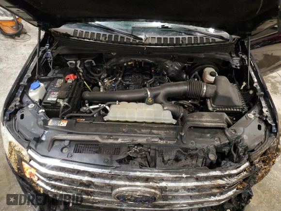 2021 Ford Expedition Max XLT z VIN 1FMJK1JT7MEA86179, wystawiony jako Copart lot #46050995 z przebiegiem 44 789 mil mil oraz Nie do naprawy • Non repairable. Historia ofert i sprzedaży dostępna na DreamBid. Obrazek 12.