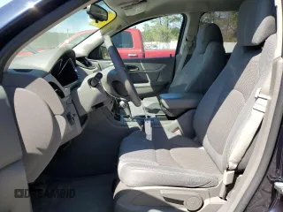 2017 Chevrolet Traverse LS with VIN 1GNKRFED7HJ272555, listed as a Copart auction lot 49005435 with 97,561 mi miles and Salvage Title. Bid and sale history available at DreamBid. Image 7.