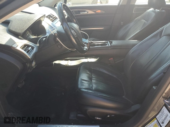 2015 Lincoln MKZ Hybrid z VIN 3LN6L2LU3FR617781, wystawiony jako Copart lot #46865265 z przebiegiem 182 895 mil mil oraz Szkoda całkowita • Salvage title. Historia ofert i sprzedaży dostępna na DreamBid. Obrazek 7.