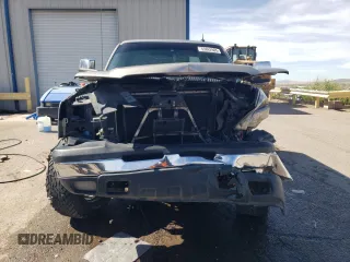 2003 Chevrolet Silverado 1500HD LS z VIN 1GCGK13U03F114482, wystawiony jako Copart lot #53862905 z przebiegiem 80 530 mil mil oraz Szkoda całkowita • Salvage title. Historia ofert i sprzedaży dostępna na DreamBid. Obrazek 5.