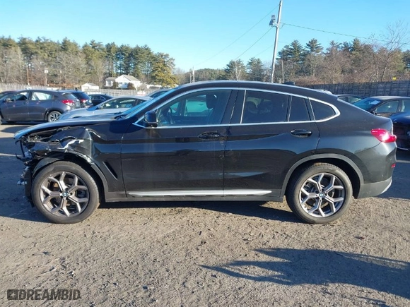 2023 BMW X4 xDrive30i with VIN 5UX33DT0XP9P68399, listed as a IAAI auction lot 41263240 with NaN miles. Bid and sale history available at carsss.com. Image 15.