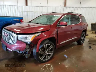 2018 GMC Acadia Denali z VIN 1GKKNXLS0JZ165449, wystawiony jako Copart lot #42219235 z przebiegiem 118 466 mil mil oraz Czysty tytuł • Clean title. Historia ofert i sprzedaży dostępna na DreamBid. Obrazek 1.