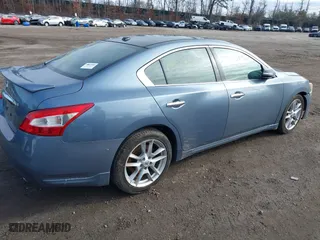 2010 Nissan Maxima 3.5 SV w/Sport Pkg with VIN 1N4AA5AP0AC836469, listed as a IAAI auction lot 41831890 with 999,999 mi miles. Bid and sale history available at carsss.com. Image 4.