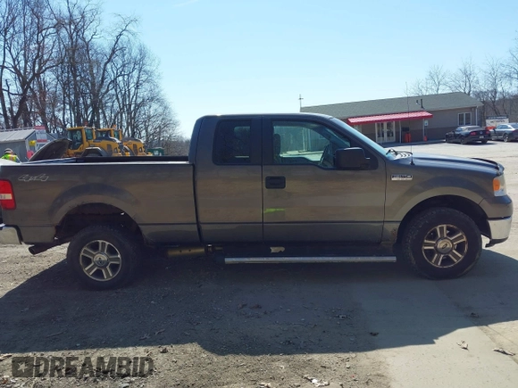 2007 Ford F-150 XLT with VIN 1FTPX14V37FB19190, listed as a IAAI auction lot 41776697 with 158,236 mi miles. Bid and sale history available at carsss.com. Image 13.