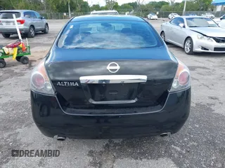 2010 Nissan Altima 2.5 S with VIN 1N4AL2AP9AC173959, listed as a IAAI auction lot 42010669 with 154,357 mi miles. Bid and sale history available at carsss.com. Image 16.
