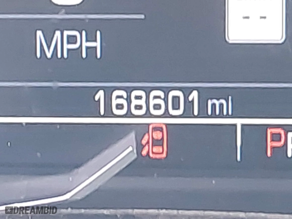 2018 Chevrolet Suburban LT with VIN 1GNSKHKC3JR207477, listed as a IAAI auction lot 41716372 with 168,601 mi miles. Bid and sale history available at carsss.com. Image 7.