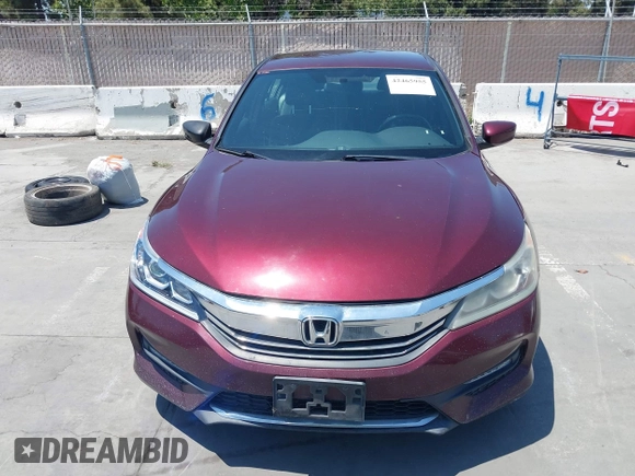 2016 Honda Accord Sport z VIN 1HGCR2F52GA128487, wystawiony jako IAAI lot #42465955 z przebiegiem Nie podano mil oraz . Historia ofert i sprzedaży dostępna na DreamBid. Obrazek 6.