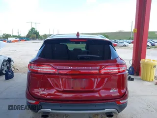 2016 Lincoln MKC Select with VIN 5LMCJ2C98GUJ19751, listed as a IAAI auction lot 42343559 with 88,745 mi miles and . Bid and sale history available at DreamBid. Image 16.