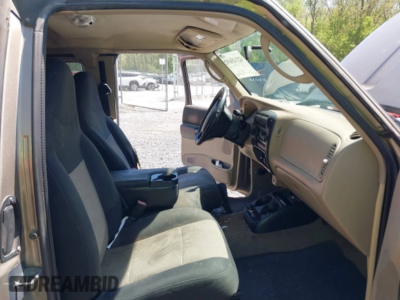 2003 Ford Ranger XL Fleet with VIN 1FTZR45EX3PB16651, listed as a IAAI auction lot 42145692 with 274,753 mi miles and . Bid and sale history available at DreamBid. Image 5.