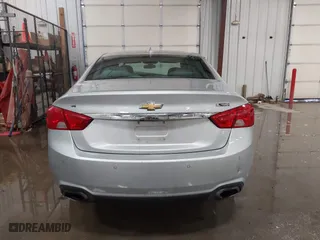 2018 Chevrolet Impala Premier with VIN 2G1125S36J9138869, listed as a IAAI auction lot 41207086 with 218,327 mi miles. Bid and sale history available at carsss.com. Image 17.