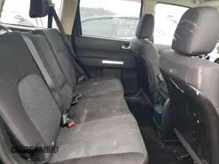 2011 Mitsubishi Endeavor LS z VIN 4A4JM2AS0BE017819, wystawiony jako Copart lot #67517154 z przebiegiem Nie podano mil oraz Szkoda całkowita • Salvage title. Historia ofert i sprzedaży dostępna na DreamBid. Obrazek 10.