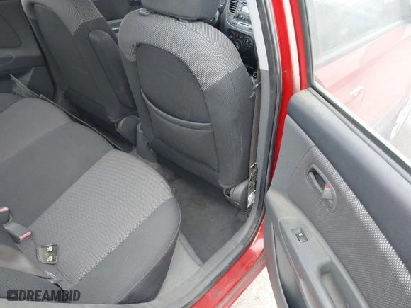 2008 Kia Rio LX with VIN KNADE123386354410, listed as a IAAI auction lot 40332735 with 139,828 mi miles. Bid and sale history available at carsss.com. Image 8.