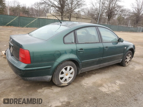 2000 Volkswagen Passat с VIN WVWMA23B5YP299351, выставлен на аукционе Copart как лот 44905385 с пробегом 186 402 миль миль и Чистый • Clean title. История ставок и продаж доступна на DreamBid. Изображение 3.
