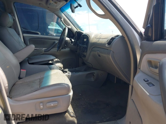 2006 Toyota Sequoia SR5 with VIN 5TDBT44AX6S260731, listed as a IAAI auction lot 42106200 with 223,927 mi miles and . Bid and sale history available at DreamBid. Image 5.