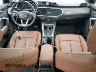 2023 Audi Q3 S line Premium Plus с VIN WA1EECF37P1138112, выставлен на аукционе Copart как лот 61012815 с пробегом 39 366 миль миль и Списание • Salvage title. История ставок и продаж доступна на DreamBid. Изображение 8.