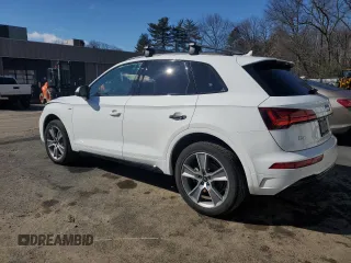 2025 Audi Q5 S line Premium z VIN WA1GAAFY0S2020331, wystawiony jako Copart lot #45718875 z przebiegiem 7314 mil mil oraz Tytuł czysty. Historia ofert i sprzedaży dostępna na DreamBid. Obrazek 2.