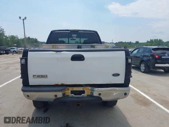 2004 Ford F-250 XL with VIN 1FTNW21L24EC75449, listed as a IAAI auction lot 42622552 with 199,431 mi miles and . Bid and sale history available at DreamBid. Image 16.