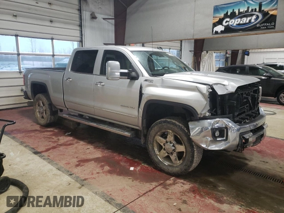 2015 GMC Sierra 2500HD SLT with VIN 1GT12ZE8XFF118001, listed as a Copart auction lot 47244475 with 119,962 mi miles and Salvage title. Bid and sale history available at DreamBid. Image 4.