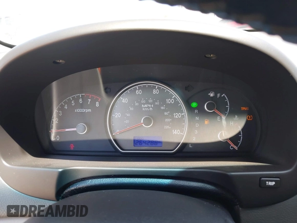 2008 Hyundai Elantra GLS with VIN KMHDU46D08U277108, listed as a IAAI auction lot 42521921 with 264,288 mi miles and . Bid and sale history available at DreamBid. Image 7.