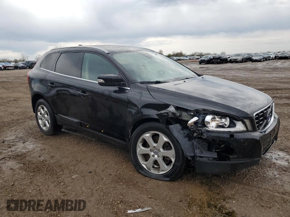 2013 Volvo XC60 3.2L с VIN YV4952DZ5D2381722, выставлен на аукционе Copart как лот 53963445 с пробегом 149 694 миль миль и Списание • Salvage title. История ставок и продаж доступна на DreamBid. Изображение 4.
