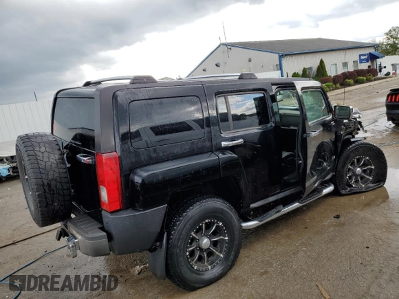 2007 Hummer H3 SUV with VIN 5GTDN13E078120322, listed as a Copart auction lot 72453664 with 238,263 mi miles and Non Repairable. Bid and sale history available at carsss.com. Image 3.
