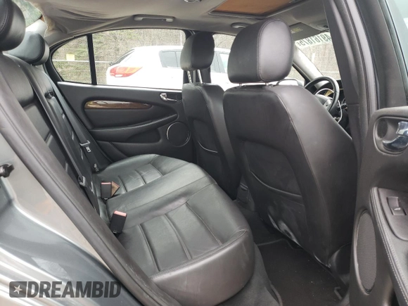 2004 Jaguar X-Type with VIN SAJEA51C24WE00125, listed as a Copart auction lot 49161875 with 80,890 mi miles and Clean Title. Bid and sale history available at DreamBid. Image 10.