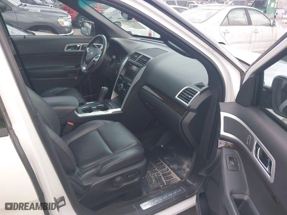2015 Ford Explorer Limited with VIN 1FM5K7F89FGB06819, listed as a IAAI auction lot 41600497 with 87,652 mi miles. Bid and sale history available at carsss.com. Image 5.