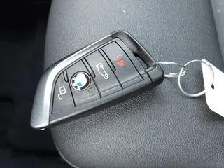 2020 BMW X3 xDrive30i z VIN 5UXTY5C0XL9D50400, wystawiony jako IAAI lot #42197545 z przebiegiem 46 467 mil mil oraz . Historia ofert i sprzedaży dostępna na DreamBid. Obrazek 11.