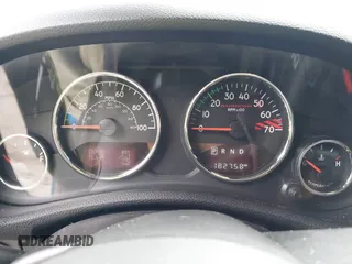 2016 Jeep Wrangler Unlimited Rubicon с VIN 1C4HJWFG7GL188595, выставлен на аукционе IAAI как лот 42620465 с пробегом 182 758 миль миль и . История ставок и продаж доступна на DreamBid. Изображение 7.