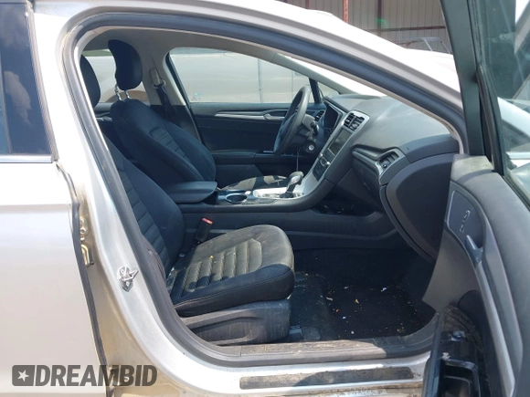 2013 Ford Fusion SE with VIN 3FA6P0H77DR340071, listed as a IAAI auction lot 42378047 with 189,218 mi miles and . Bid and sale history available at DreamBid. Image 5.