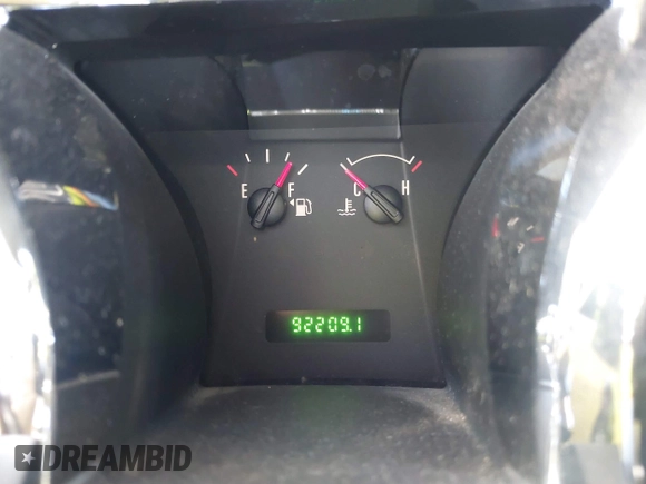 2007 Ford Mustang Deluxe with VIN 1ZVFT80N675354014, listed as a IAAI auction lot 41648031 with 92,209 mi miles. Bid and sale history available at carsss.com. Image 15.