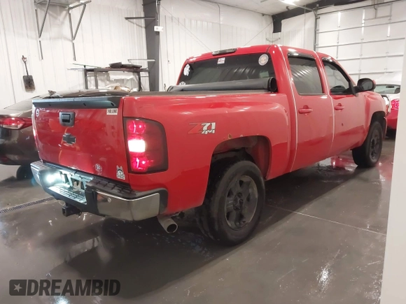 2009 Chevrolet Silverado 1500 LTZ with VIN 3GCEK33399G145618, listed as a IAAI auction lot 42005764 with 171,666 mi miles and . Bid and sale history available at DreamBid. Image 4.
