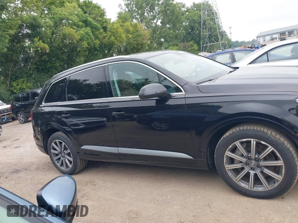 2018 Audi Q7 Prestige with VIN WA1VAAF76JD027530, listed as a IAAI auction lot 42684193 with 102,488 mi miles and . Bid and sale history available at DreamBid. Image 13.