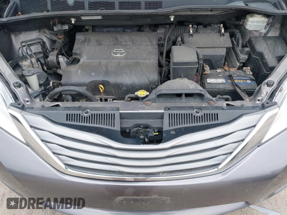 2011 Toyota Sienna XLE with VIN 5TDDK3DC8BS009918, listed as a IAAI auction lot 41937680 with 169,032 mi miles. Bid and sale history available at carsss.com. Image 10.